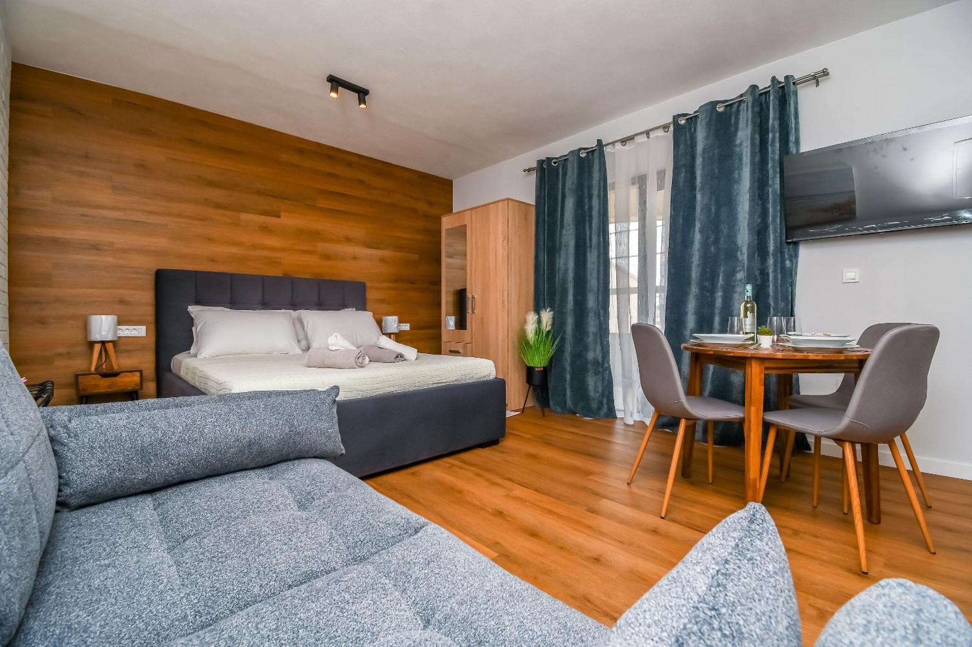 Apartments Neli Trogir Ngoại thất bức ảnh