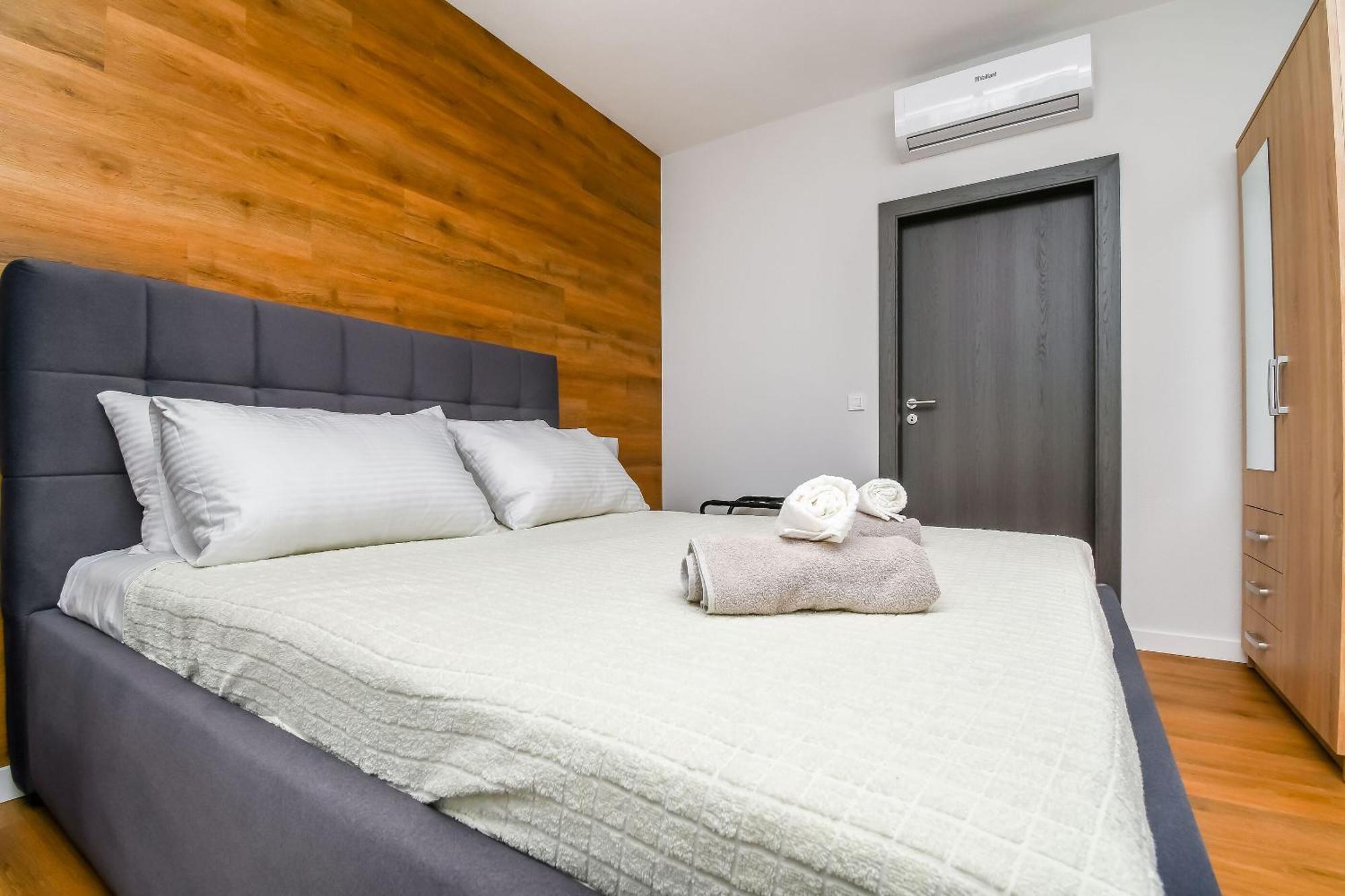 Apartments Neli Trogir Ngoại thất bức ảnh