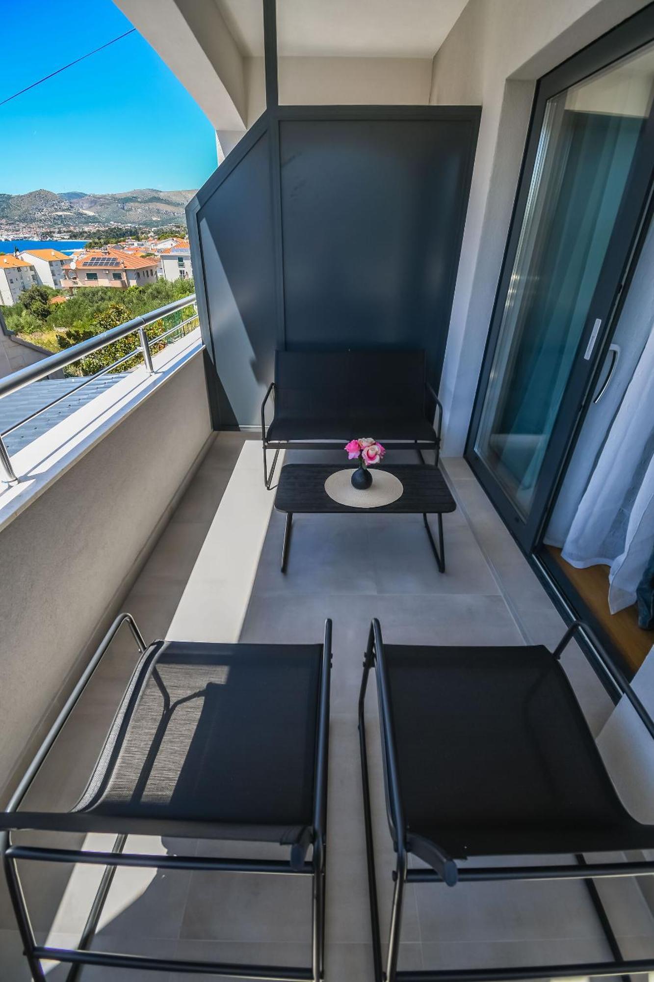 Apartments Neli Trogir Ngoại thất bức ảnh